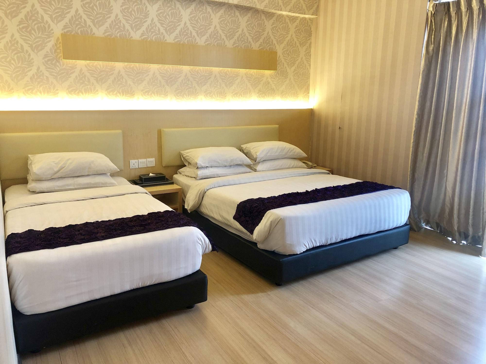 Pariss Hotel Johor Bahru Exterior photo