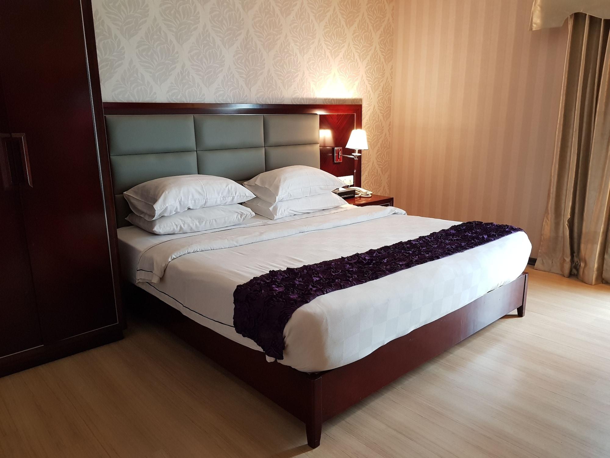 Pariss Hotel Johor Bahru Exterior photo