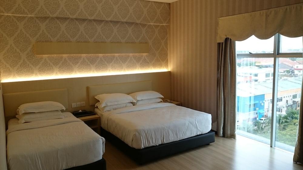 Pariss Hotel Johor Bahru Exterior photo